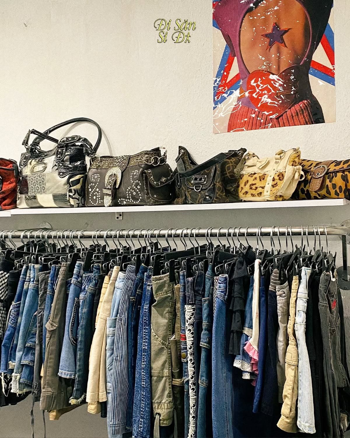 Cyberslvt Vintage women clothes Store