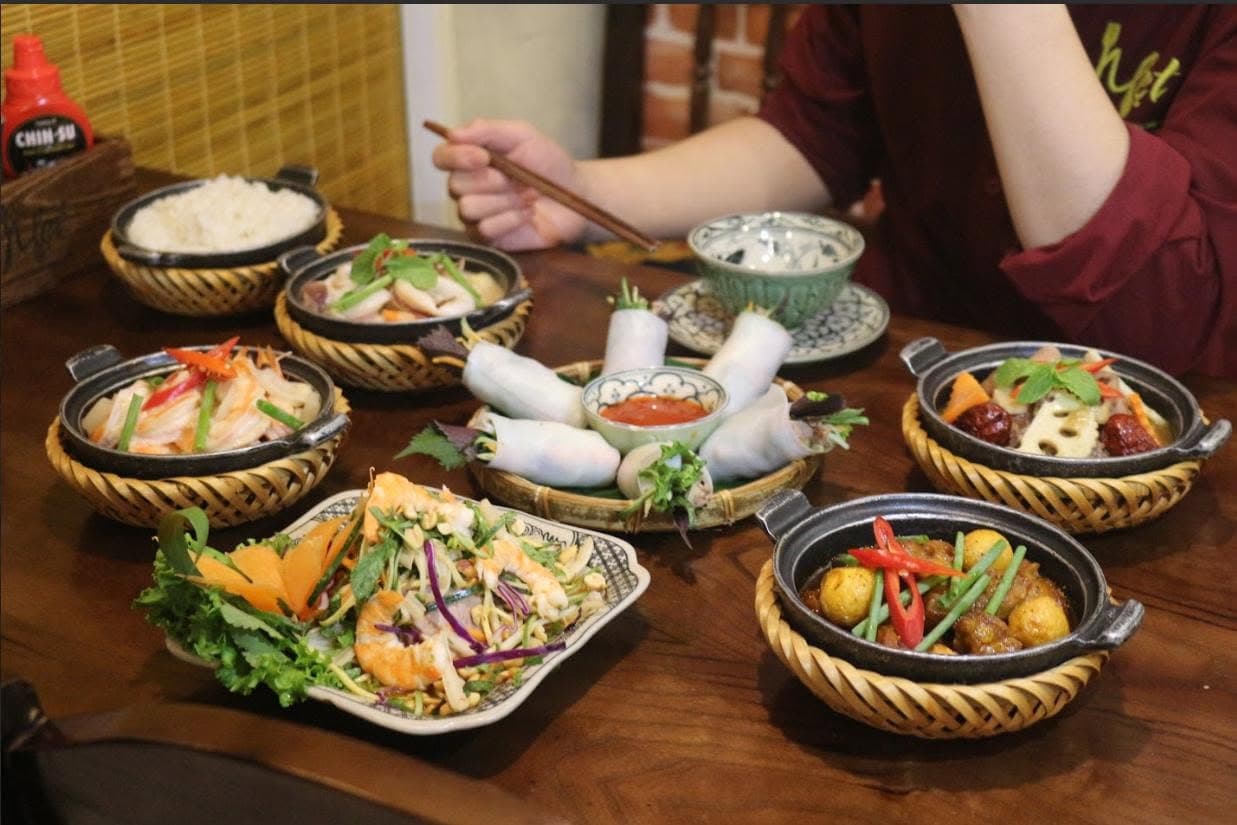 Mẹt restaurant