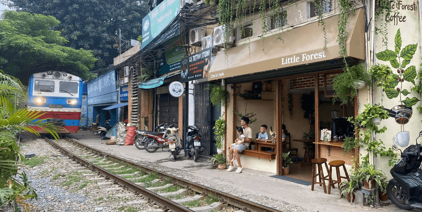 Train Street Cafe